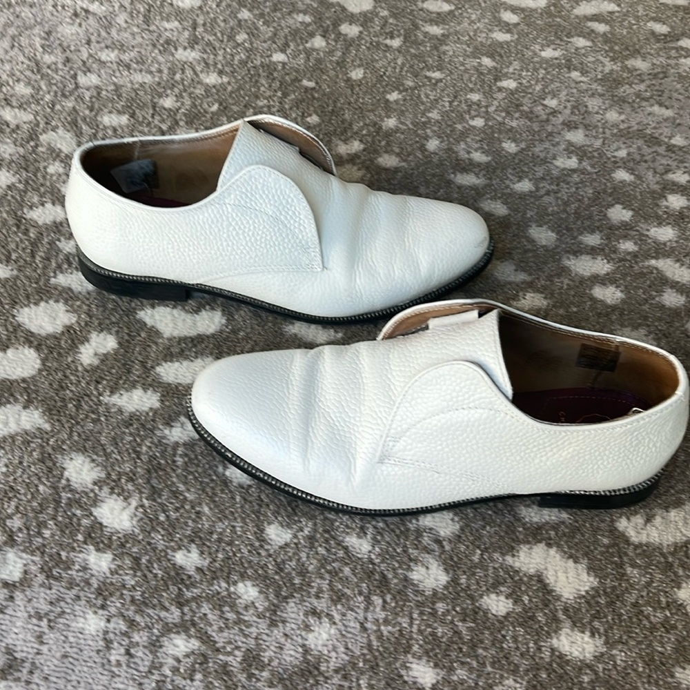 Charlie May white leather slip-on loafers. Size 8. Very good condition!